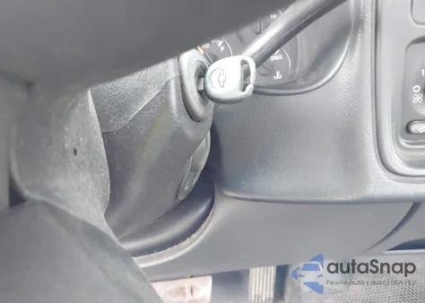 2006 Chevrolet Silverado 1500 Work Truck z USA, uszkodzony, nr VIN 3GCEC14X36G273206